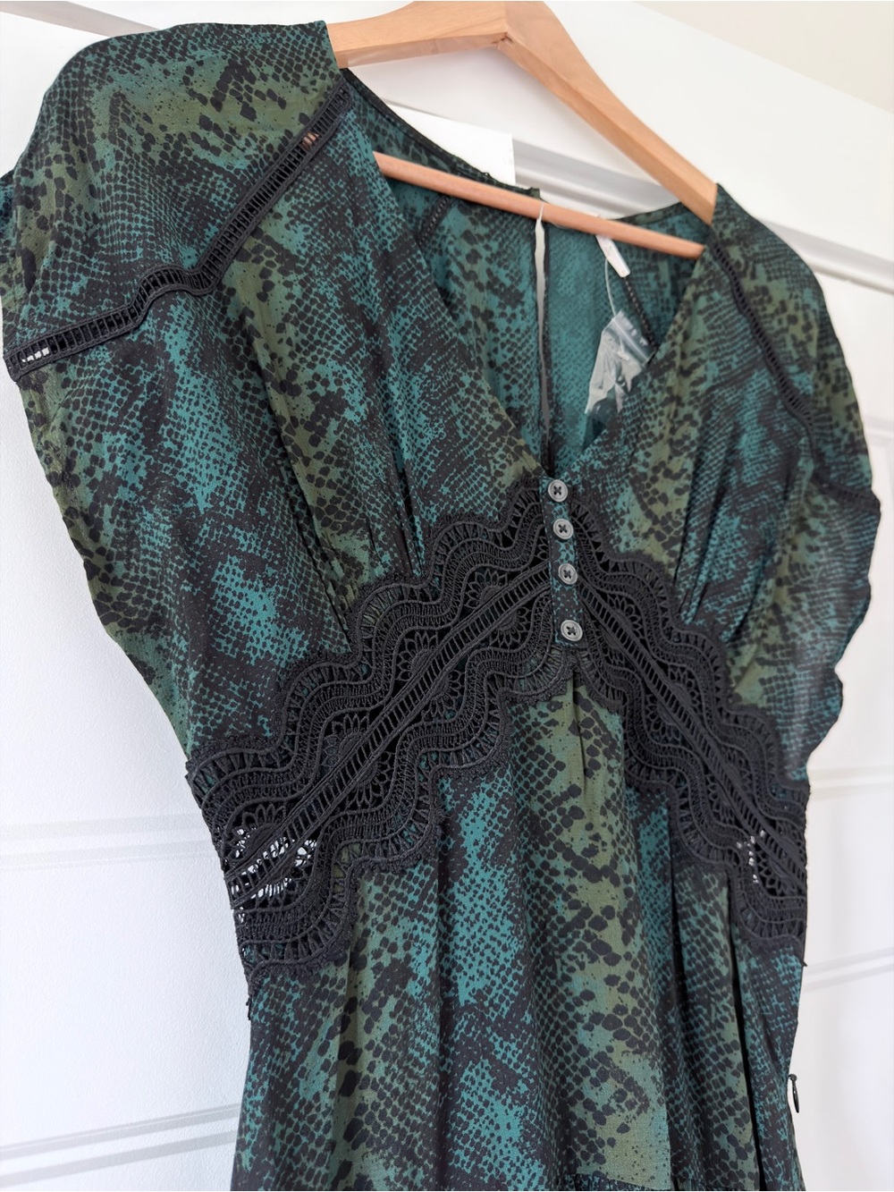 Free People Green and Black Trim Boho Drop Waist Maxi Dress XS 0 - Picture 3 of 6